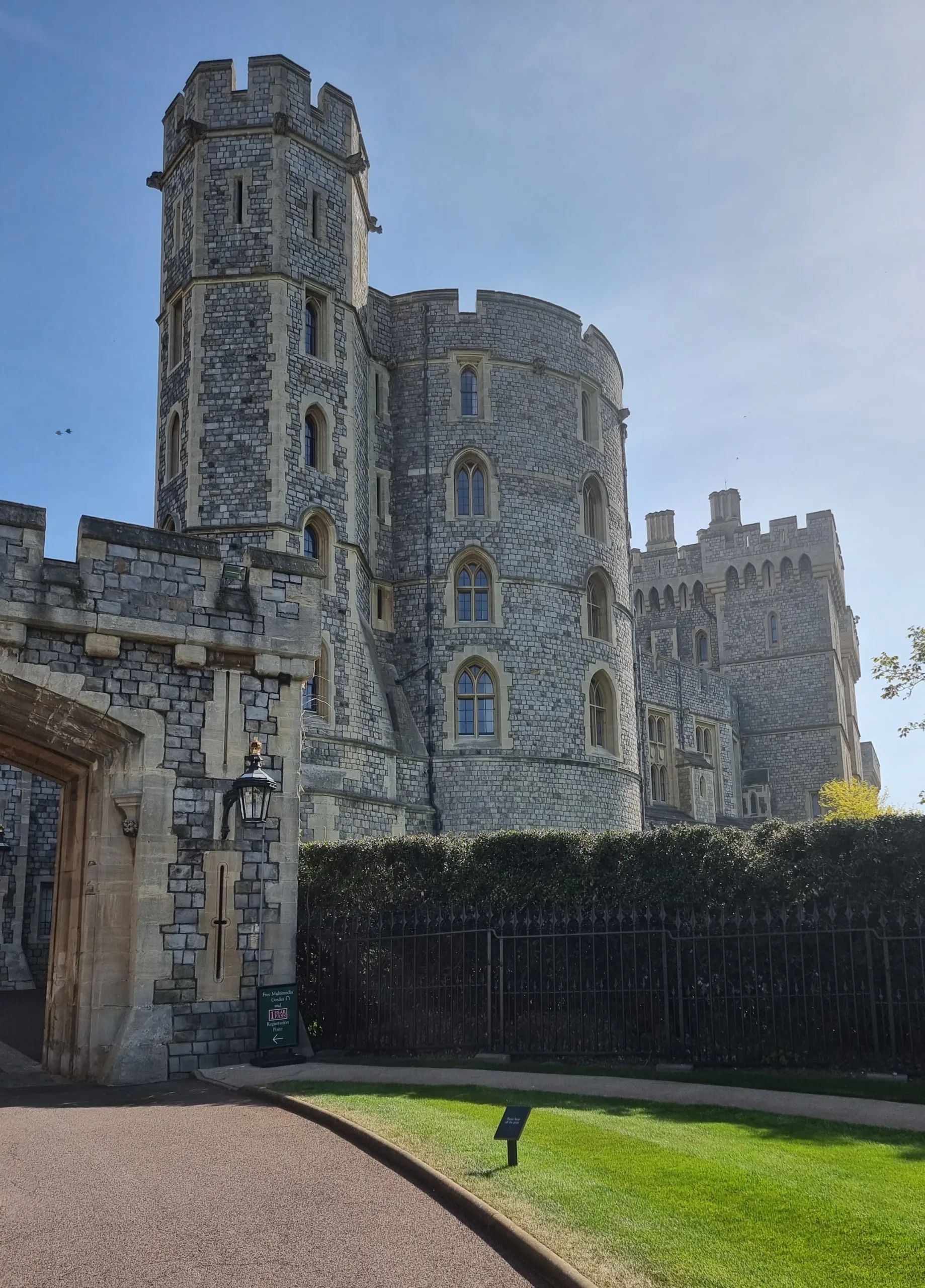 Accountant discussing personal tax planning with a client in Windsor