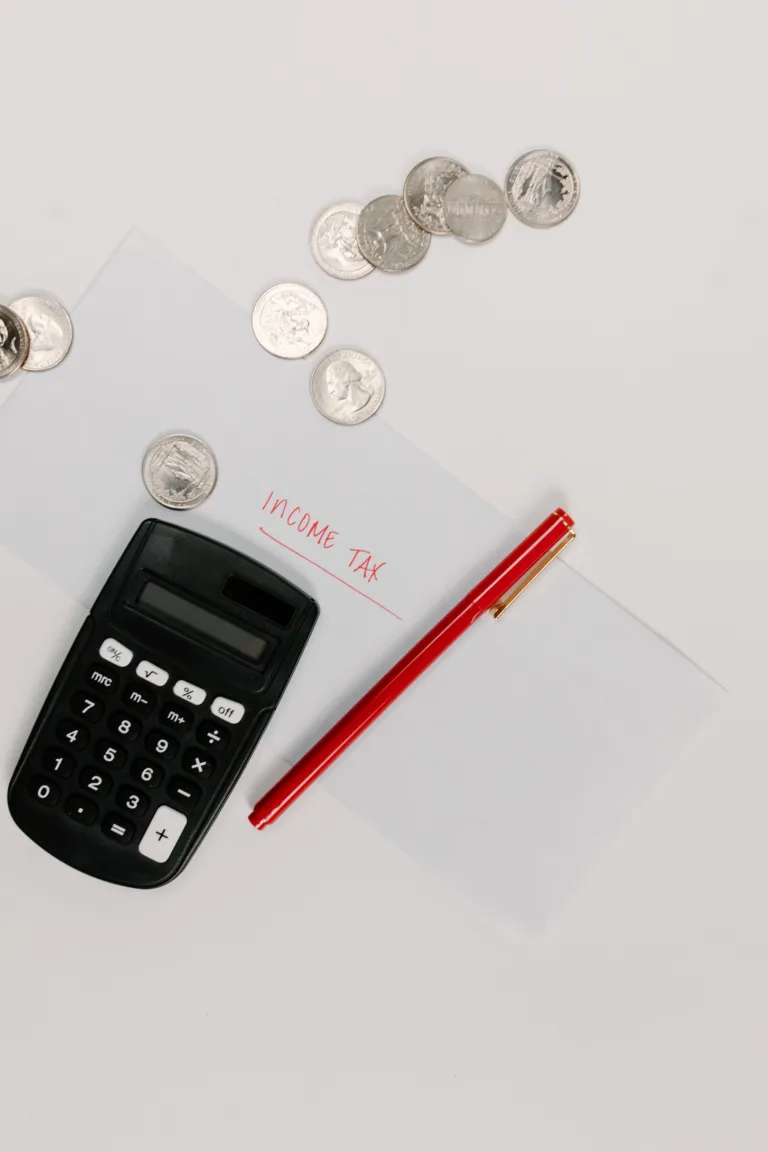 Accountant in Slough preparing a quarterly Making Tax Digital update for a sole trader